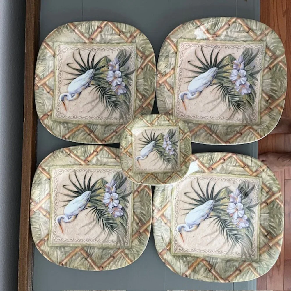 4 Melamine Dinner Plates with White Ibis Bird and Matching 8 Small Plates